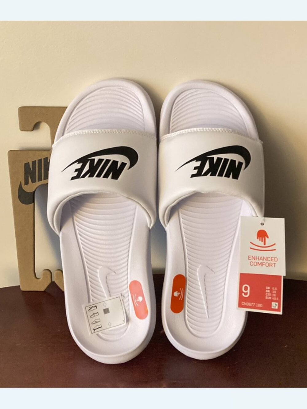 Nike Victori One Slides Women Sz9 NIB
